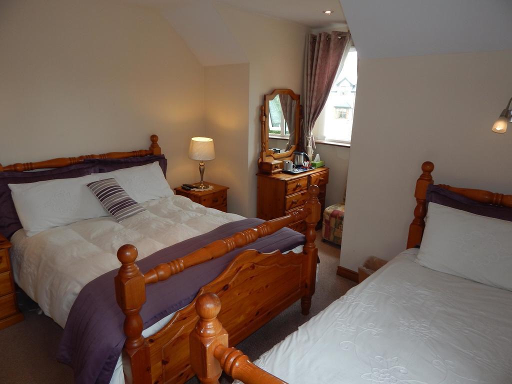 Glencove Bed & Breakfast เอนนิส ภายนอก รูปภาพ